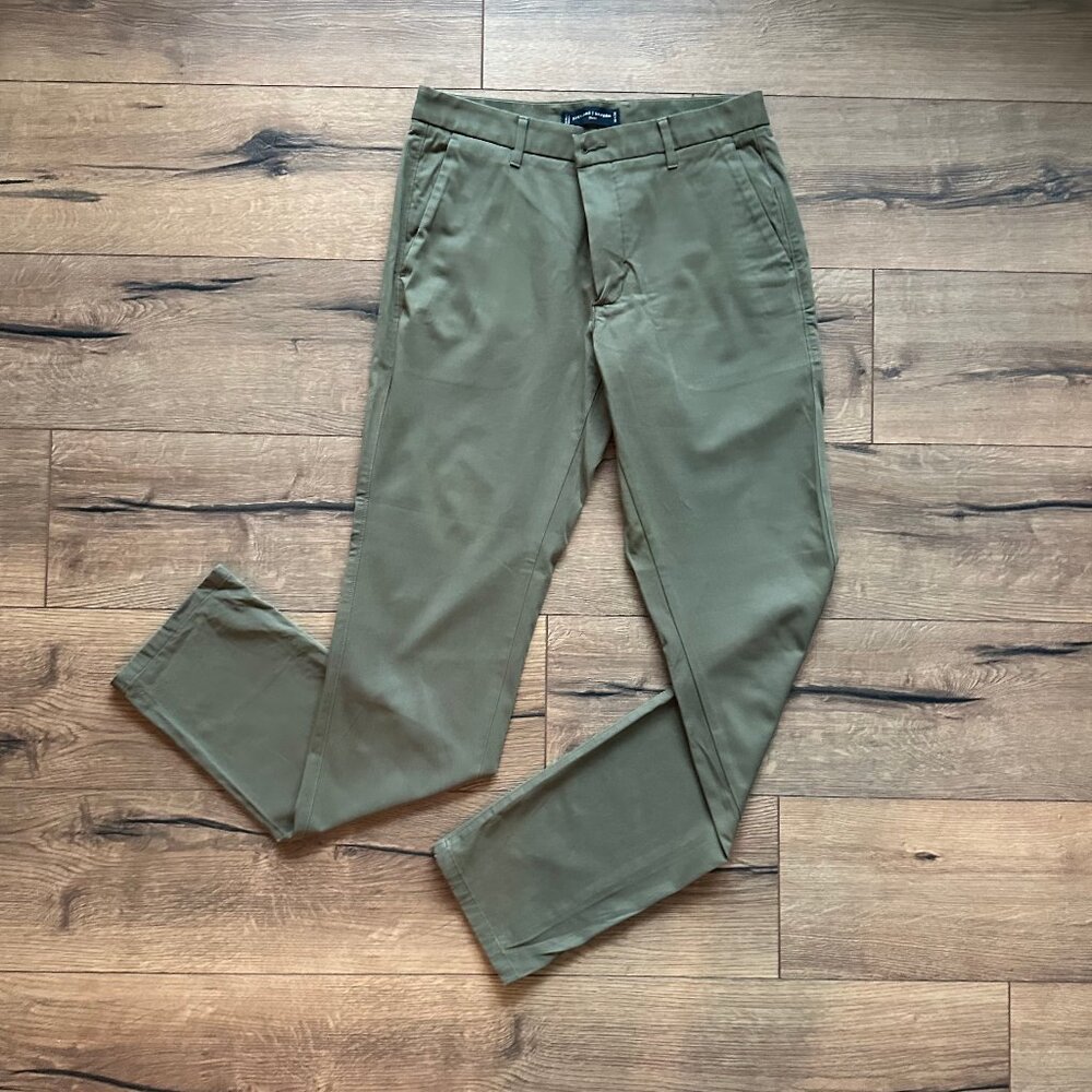 Everlane the Performance Chino - Uniform 32X34 Slim Olive Green